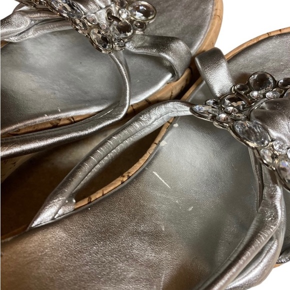 Yellow Box Silver Formal Sandal w/ Cork Wedge. Accented with rhinestones. Size 7 - Picture 3 of 3